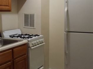 4115 74th St, Elmhurst, NY 11373