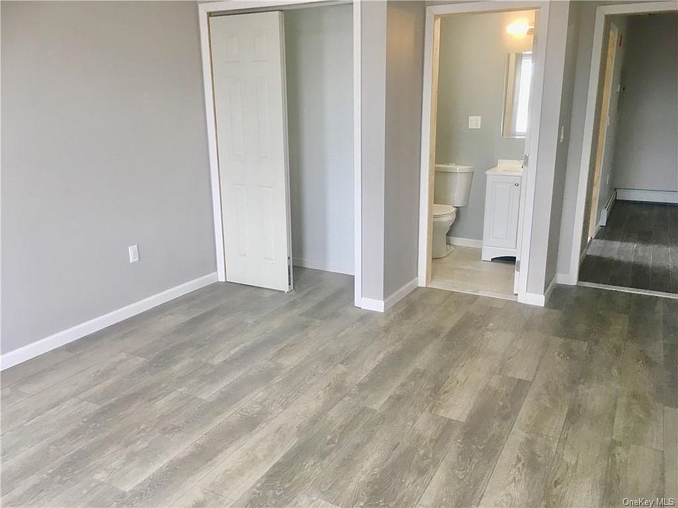 1st image of 108 North St #201