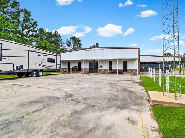 1994 N Fm 356, Onalaska, TX 77360