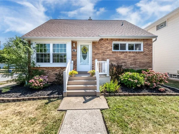 61 Leonore Rd, Amherst, NY 14226