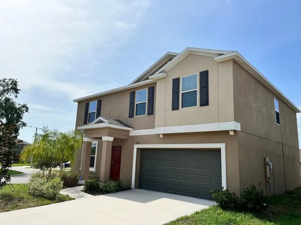 10521 Strawberry Tetra Dr, Riverview, FL 33578