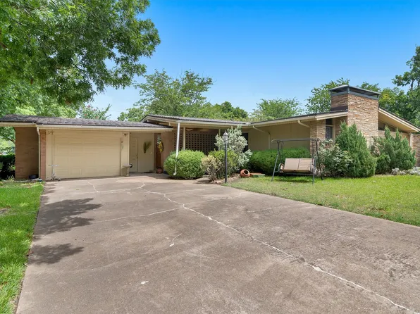 703 N Holly Ave, Sherman, TX 75092