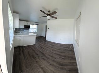 2043 Cass St, Sarasota, FL 34231