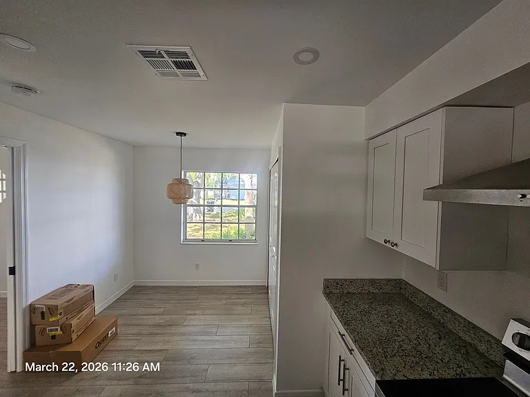 1406 36th Ave — Photo 5