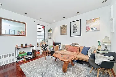 Rented by Living New York