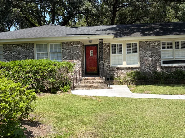 1236 Old Wanus Dr, Mount Pleasant, SC 29464