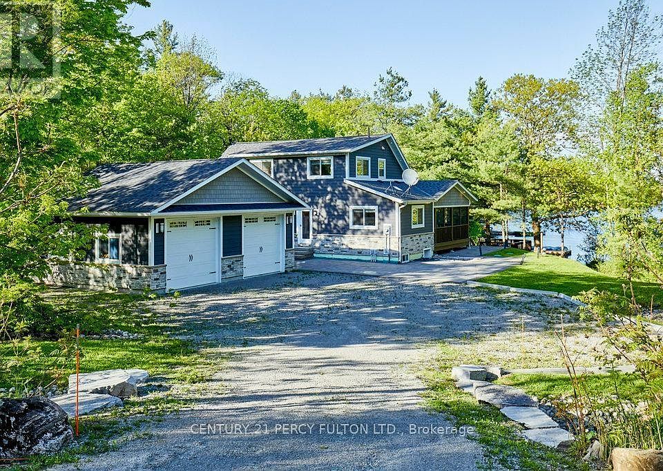 1st image of 450 Crooked Bay Rd