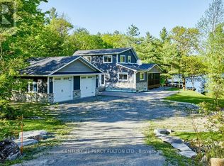 450 Crooked Bay Rd, Georgian Bay, ON L0K 1S0