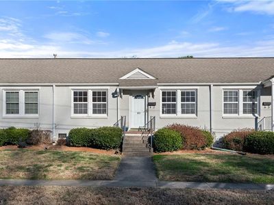 611 E Willowbrook Dr, Burlington, NC, 27215