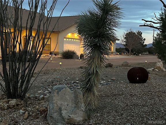 4th image of 5840 N Cedar Ridge Ln