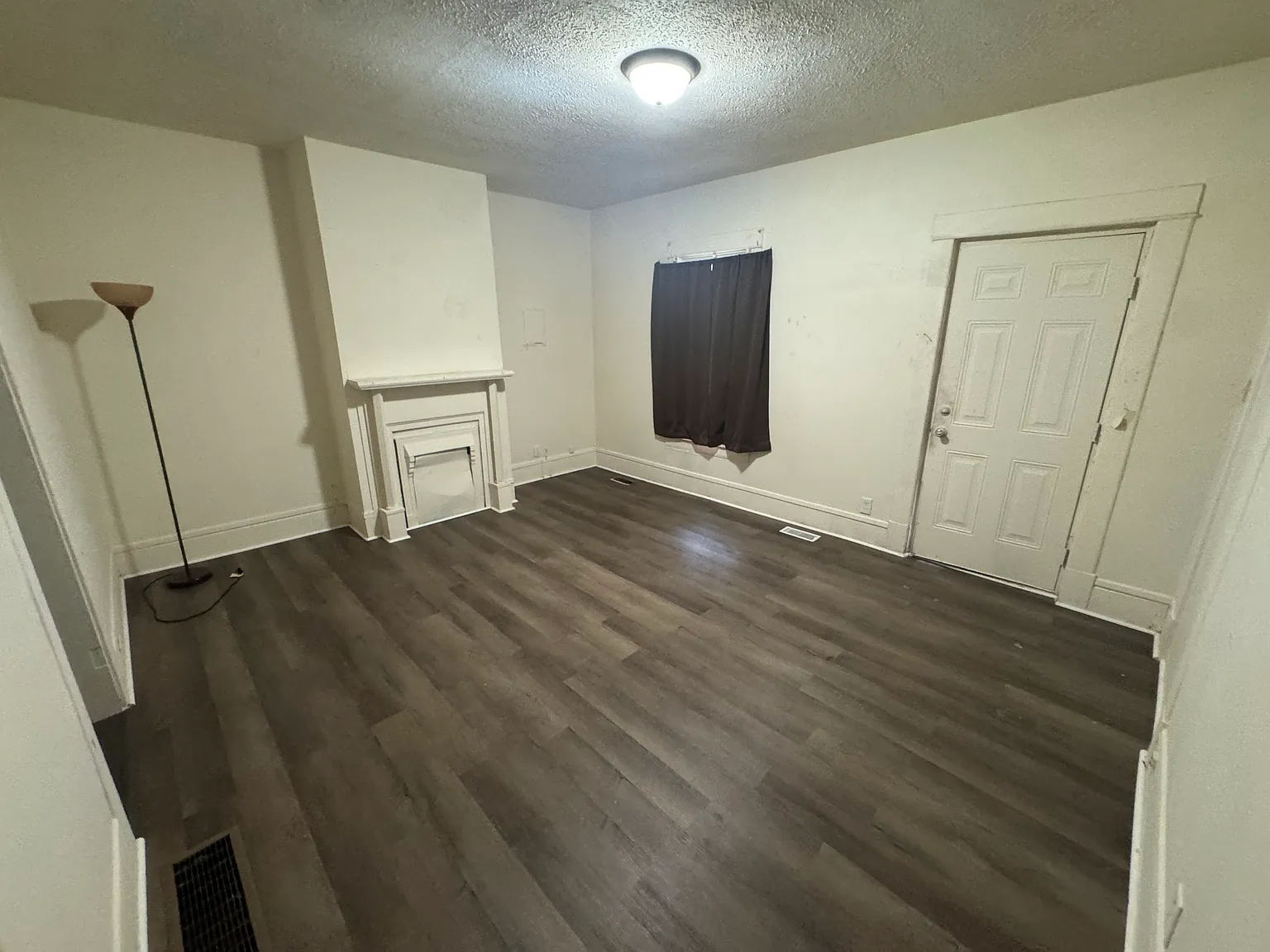 Studio, 650 sqft, $850 — Photo 4