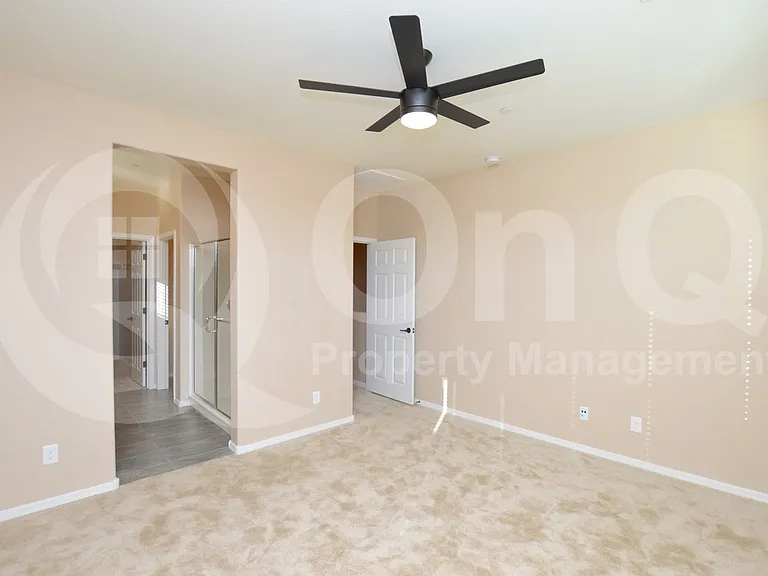1723 E Dogwood Ln — Photo 9