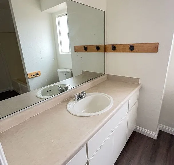 16221 Apple Valley Rd — Photo 34