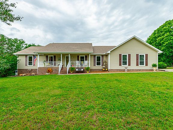 2nd image of 10005 Runyan Hills Ln