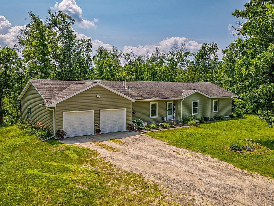 1st image of 5252 Elmwood Ct NE