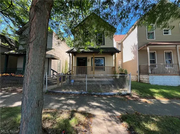 2164 W 45th St, Cleveland, OH 44102