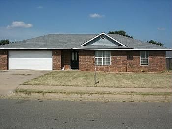 1st image of 1373 N Plum Tree Dr