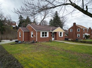 627 Malibran Dr, Pittsburgh, PA 15237