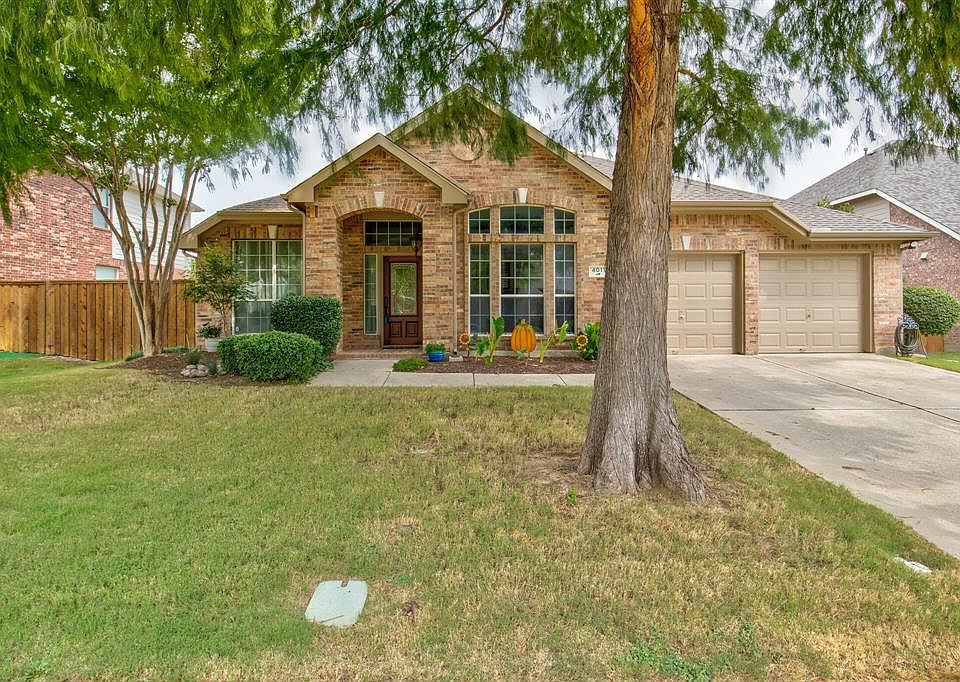 1st image of 4011 Orchid Ln