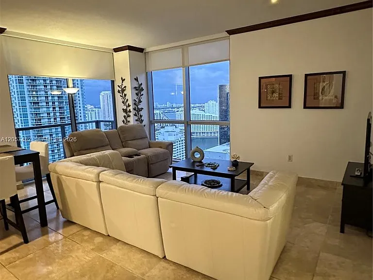 1060 E Brickell Ave #3001 — Photo 15