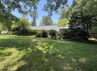 30 Lansdowne Rd, Toledo, OH 43623