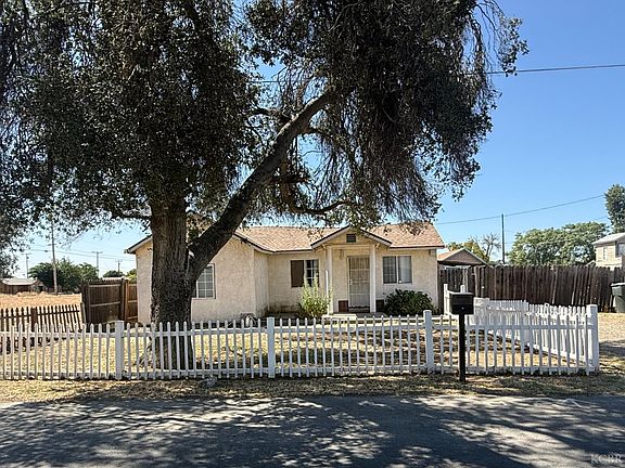 3rd image of 10903 Thompson Dr
