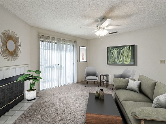 The Oahu w/ Fireplace - Traditional Finish