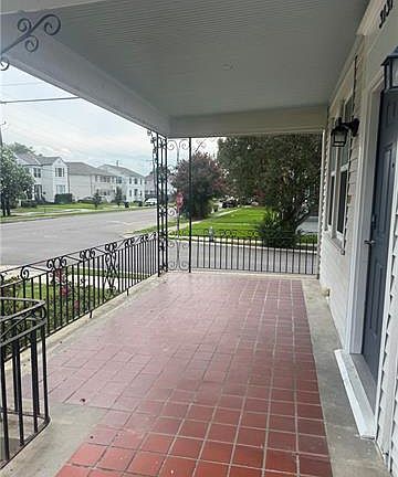 2nd image of 3131 Nashville Ave