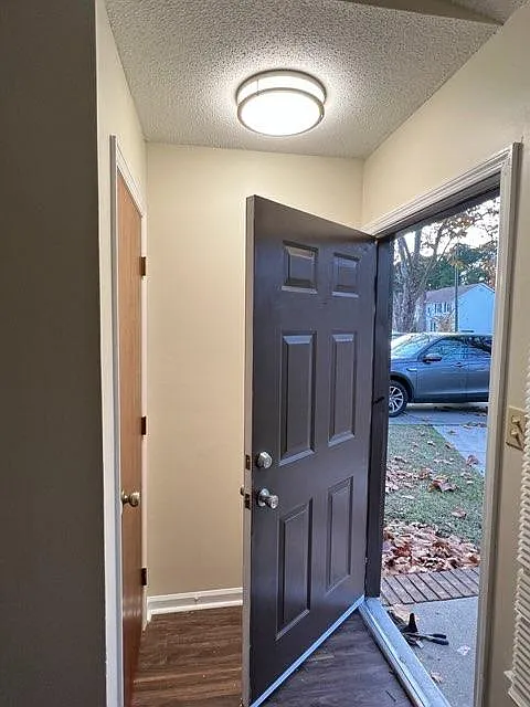2 bed, 895 sqft, $1,125 — Photo 4