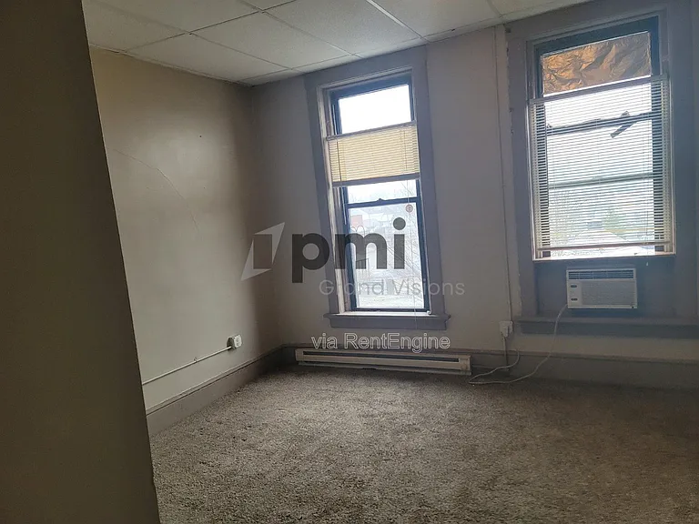 601 Monroe Ave #8 — Photo 11