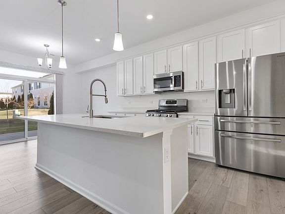 5th image of 4110 Chelsea Manor Cir
