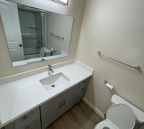2nd image of 3091 Allenwood Dr