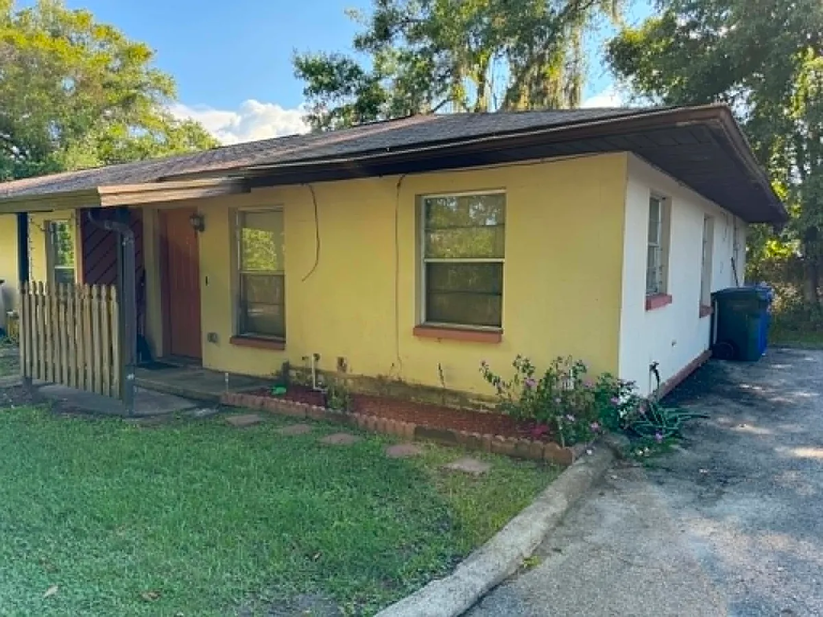 Building Photo - 155 Denice Dr #4