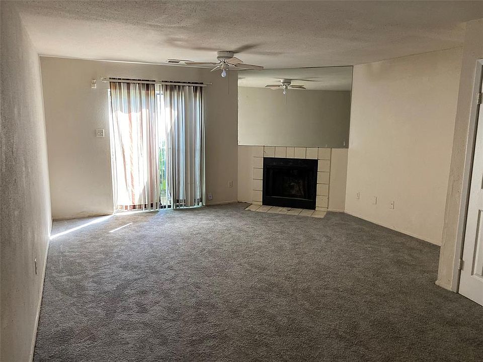 1st image of 12657 Windsor Village Dr #2657