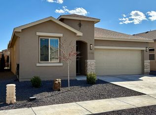 4256 Crowned Eagle Loop NE, Rio Rancho, NM 87144