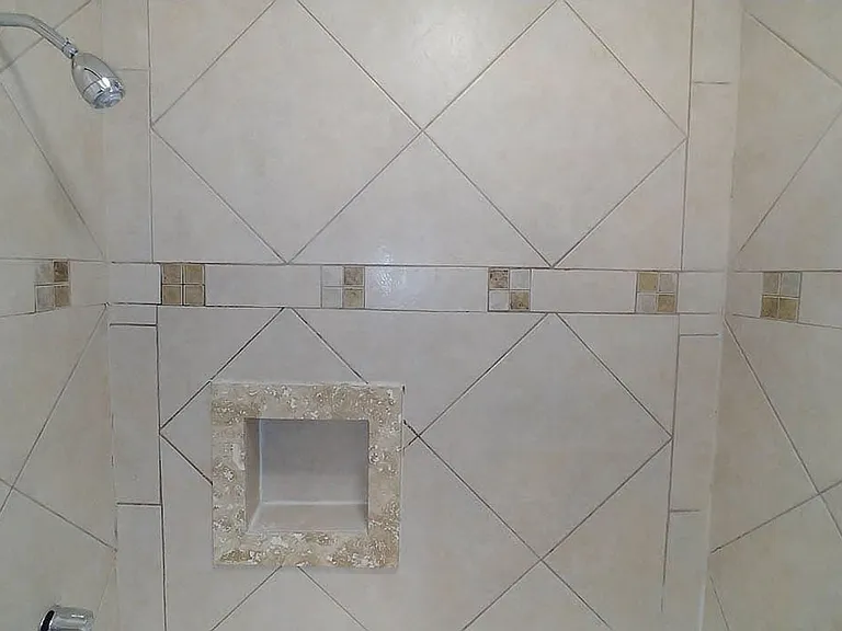 Five Star Suites — Photo 199