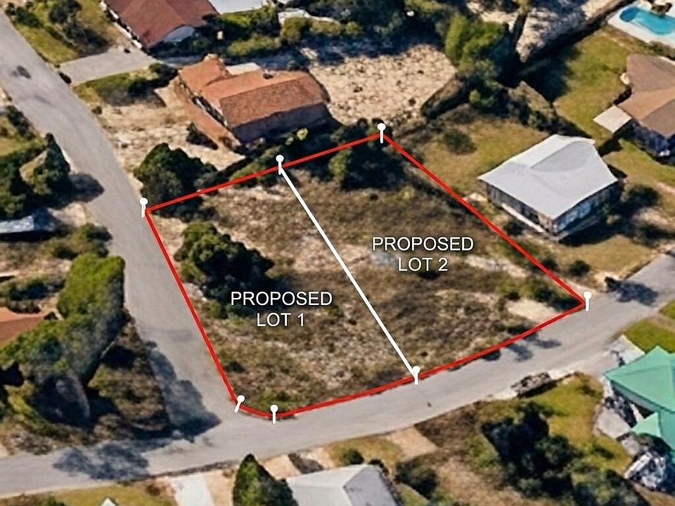 1st image of 834 Tarpon Dr
