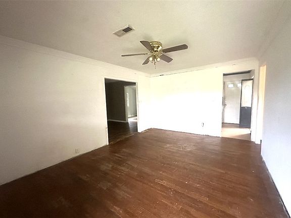 4th image of 103 Hillside Dr
