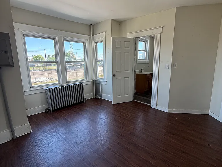 1115 Lehigh St #2 — Photo 6