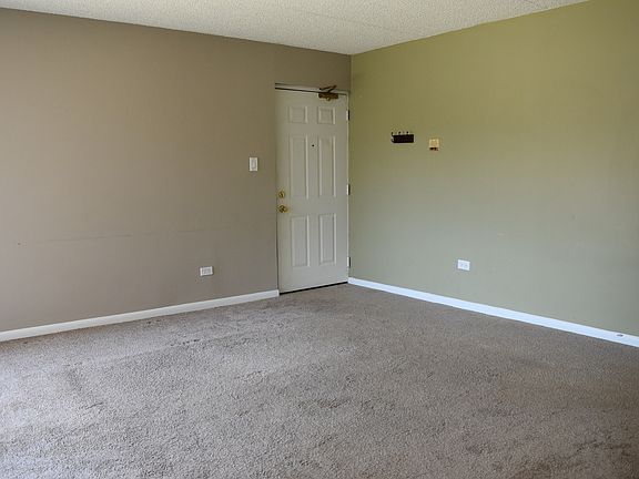 2nd image of 17525 71st Ct APT 1D