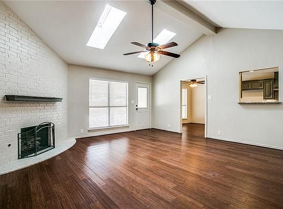 4th image of 2707 Burnwood Ct