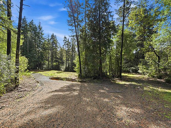 3rd image of 0 Morrison Rd #Rd_barnaby-403