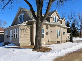 1220 3rd Ave, Worthington, MN 56187