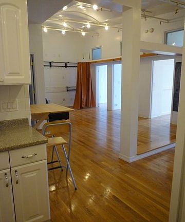 2nd image of 139 Fulton St Rm 1006