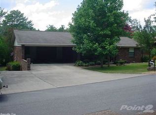 2410 Woodland Bluff Dr, Heber Springs, AR 72543