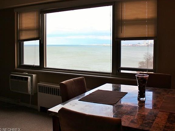 4th image of 11820 Edgewater Dr APT 914
