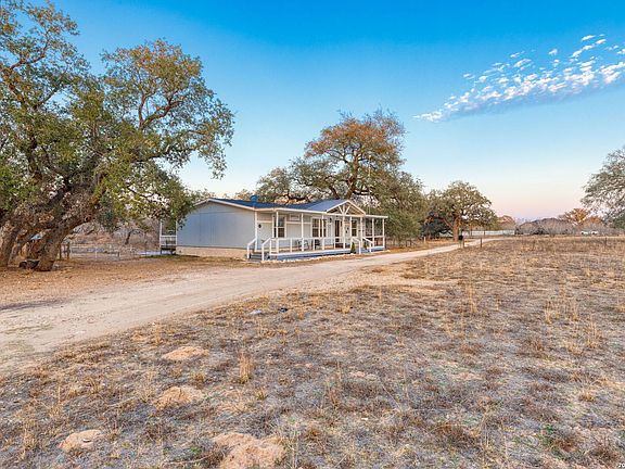 2nd image of 2383 Tomblin