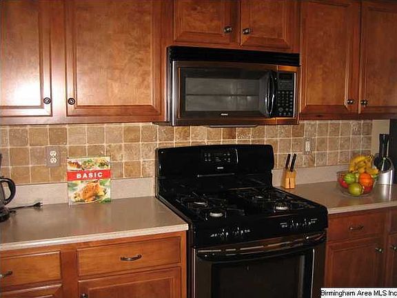 5th image of 853 Waterford Cove Ln