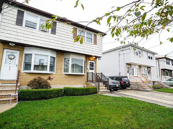 3rd image of 283 Fairbanks Ave