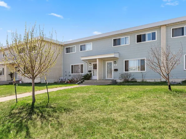 13330 89th St NW, Edmonton, AB T5E 3K2